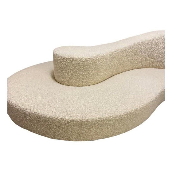 Image 1 of Vintage eigentijdse Wave Curved "Borne" bank in witte boucle stof, Italië