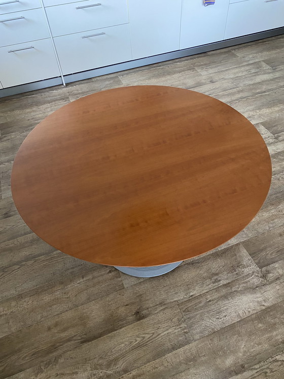 Image 1 of Leolux Tafel Met 4 Montis Leren Stoelen