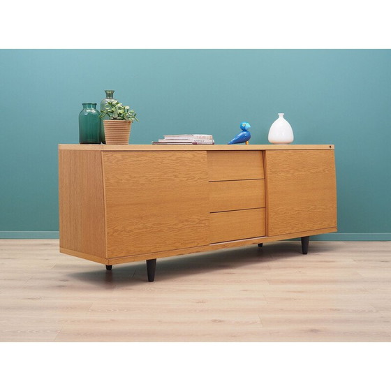 Image 1 of Essenhouten dressoir, Deens ontwerp, jaren 1990, vervaardigd door Skovby