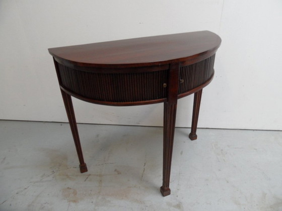 Image 1 of Vintage Mahonie Halve Maan Tafel