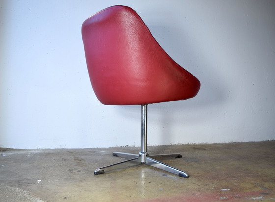 Image 1 of Vintage Rode Chromen Loungestoel 1970 Ruimtetijdperk