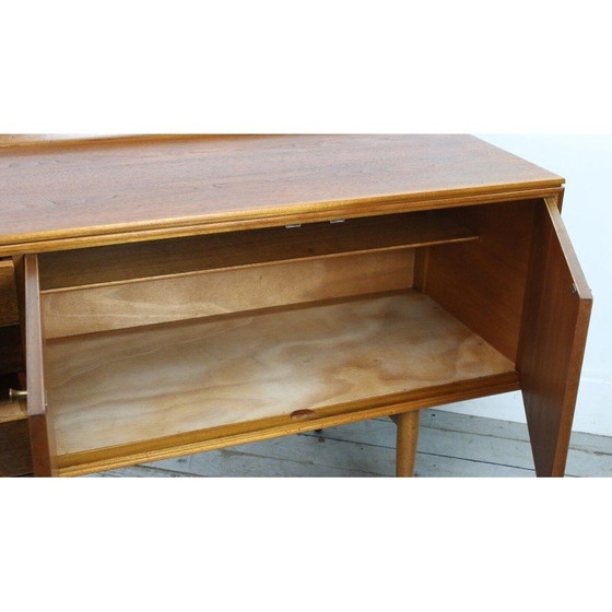 Image 1 of Mid century compact dressoir met generfd Indisch Laurier front van Robert Heritage