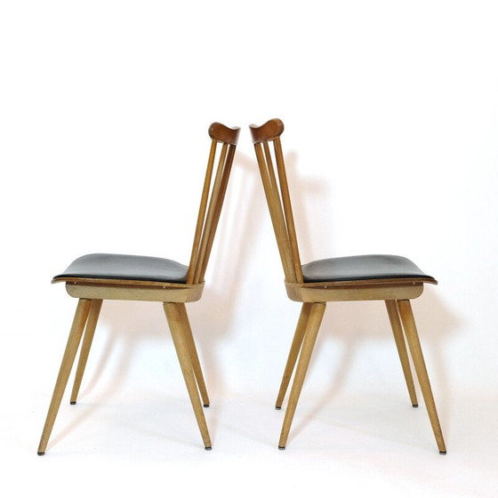 Image 1 of Paar vintage beuken en zwart kunstlederen "Menuet" stoelen van Baumann, 1960