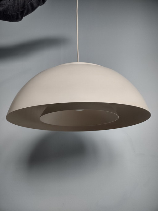 Arne Jacobsen AJ Royal 500 witte Hanglamp Voor Louis Poulsen