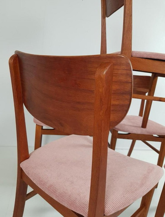 Image 1 of Vintage teak houten stoelen 6 stuks roze rib