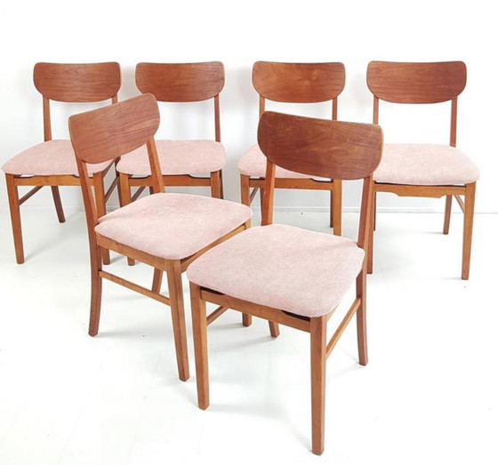 Image 1 of Vintage teak houten stoelen 6 stuks roze rib