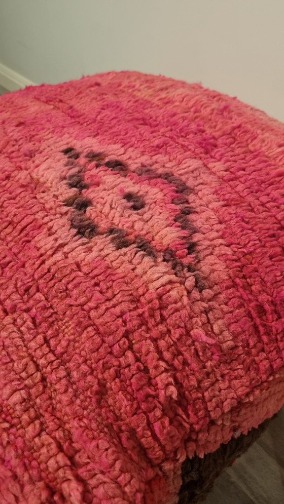 Image 1 of Roze Vintage Berber Poef, Marokkaanse Poef Pink