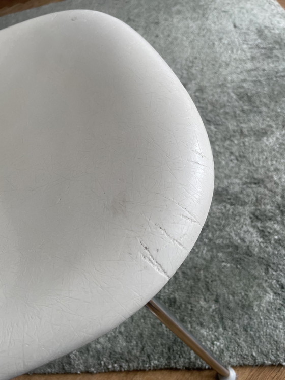 Image 1 of 6x Herman Miller Fyberglas Eames Kuipstoelen