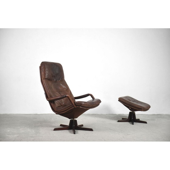Image 1 of Verstelbare vintage leren stoel en voetenbank van Berg Furniture, 1970