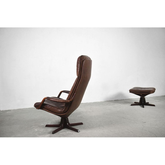 Image 1 of Verstelbare vintage leren stoel en voetenbank van Berg Furniture, 1970