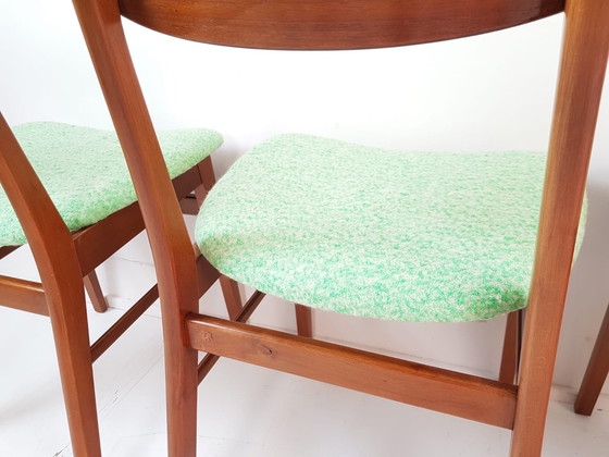 Image 1 of 5 Deense Farstrup Eetkamerstoelen | Groen Nieuw Gestoffeerd