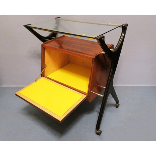 Italiaanse vintage bar trolley met geel interieur, jaren 1950