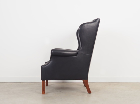 Image 1 of Fauteuil van zwart leer, Deens ontwerp, 1970S, Productie: Denemarken