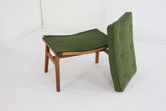 Image 1 of Voetenbankje Voetenbank 'Driebergen' Vintage Reupholstered