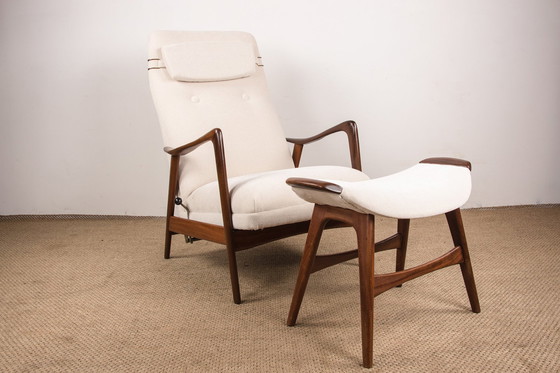 Image 1 of Grote Noorse Teakhouten Fauteuil met Ottoman van Folke Ohlsson voor Westnofa 1960