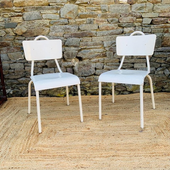 Image 1 of Paar vintage stoelen van wit metaal en hout