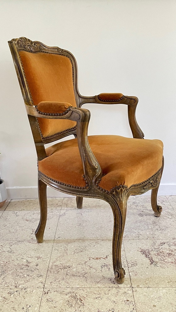 Image 1 of Fauteuil Cabriolet Velours Curry Vintage Frankrijk