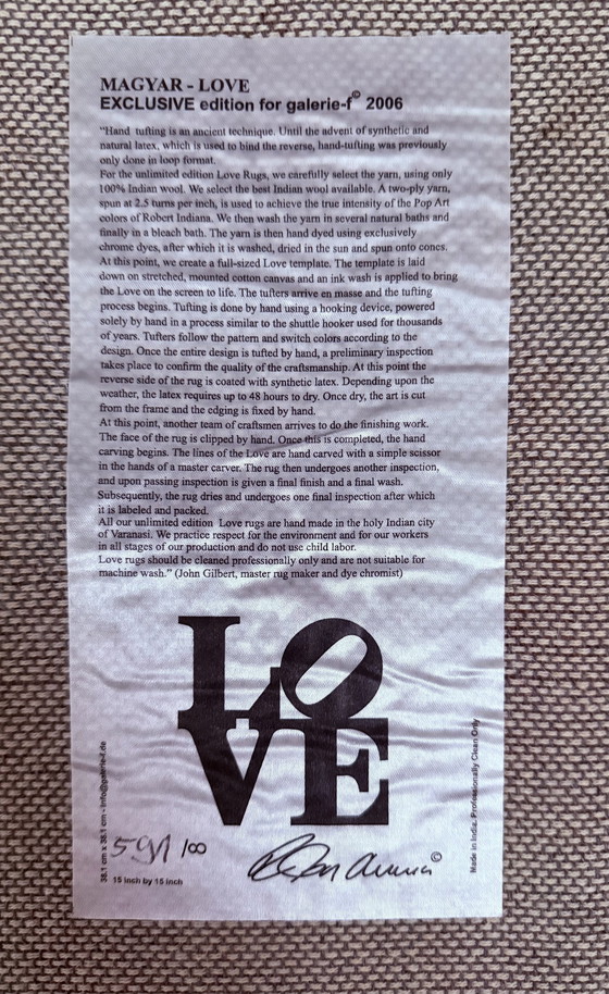 Image 1 of Robert Indiana: "Magyar Love". Tapijt. 