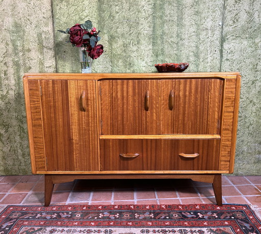 Mid century retro vintage teak dressoir van GPlan 1960