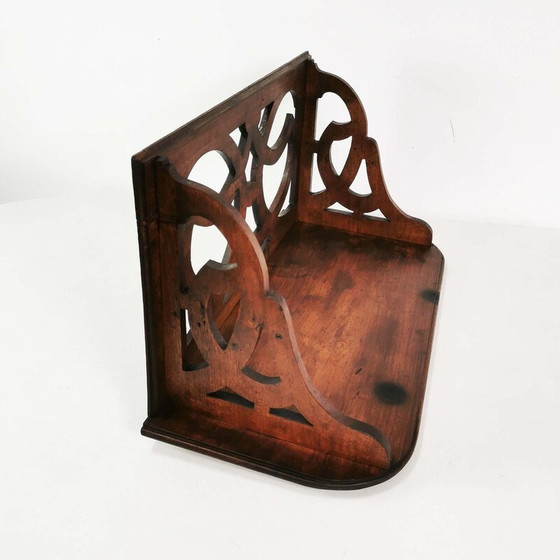 Image 1 of Vintage Art Deco wandplank van walnotenhout, Denemarken 1920