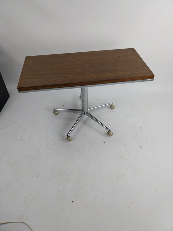 Image 1 of Midcenturymodern verstelbare tv-tafel. Maja 