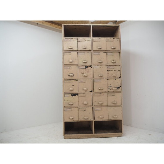 Image 1 of Vintage houten ladekast, jaren 1930