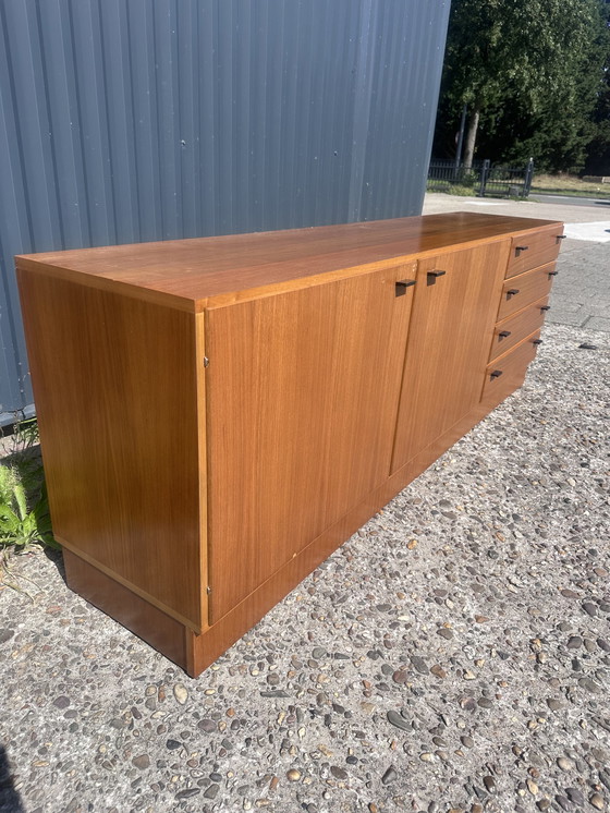 Image 1 of Vintage lowboard dressoir kast