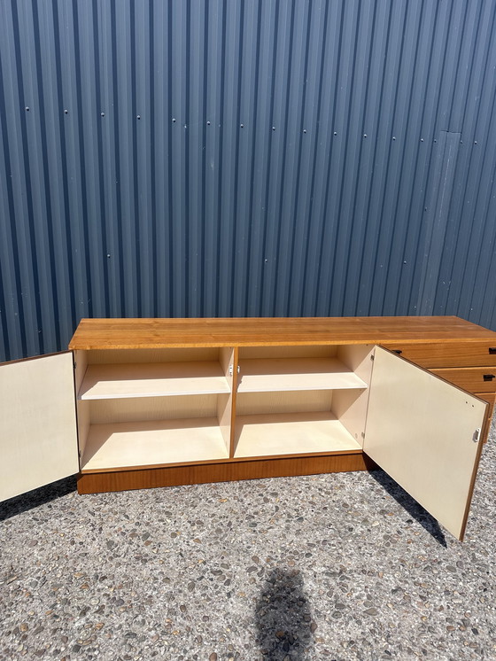 Image 1 of Vintage lowboard dressoir kast