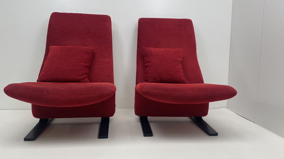 Image 1 of 2 x Artifort Concorde fauteuil kersenrode stof Pierre Paulin design