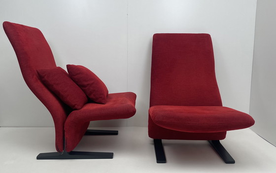 Image 1 of 2 x Artifort Concorde fauteuil kersenrode stof Pierre Paulin design