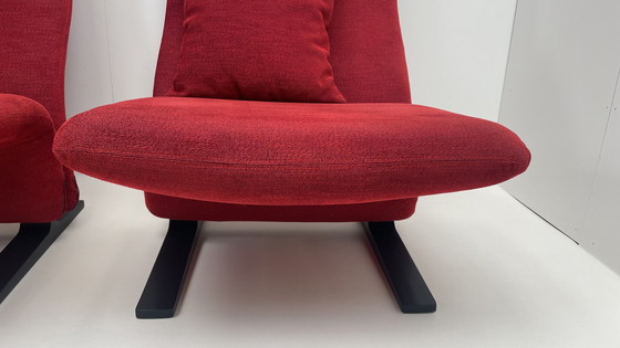 Image 1 of 2 x Artifort Concorde fauteuil kersenrode stof Pierre Paulin design