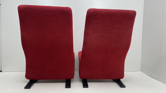 Image 1 of 2 x Artifort Concorde fauteuil kersenrode stof Pierre Paulin design