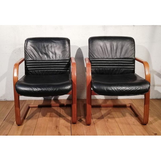 Image 1 of Vintage zwarte leren fauteuil