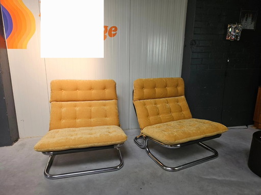 2x buisframe fauteuils, oker geel, opnieuw bekleed