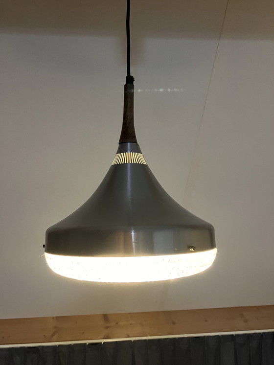 Image 1 of Vintage druppelvormige space age stijl hanglamp