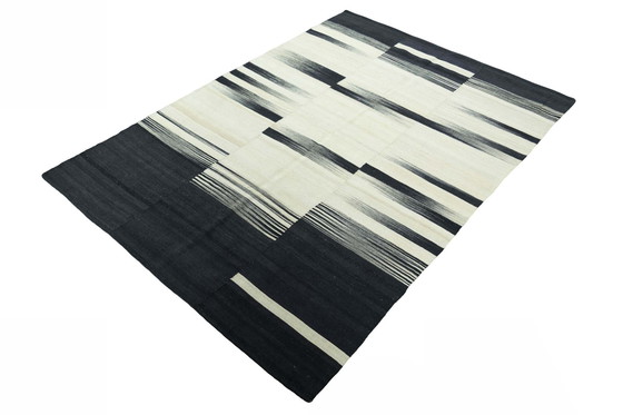 Image 1 of  Handgeweven design kelim Fars - 241 X 171 cm (Nieuw)