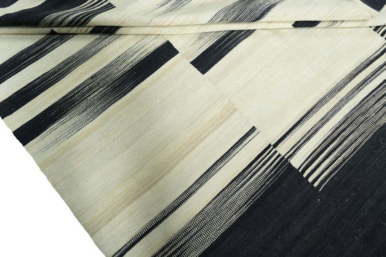 Image 1 of  Handgeweven design kelim Fars - 241 X 171 cm (Nieuw)