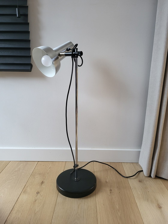 Image 1 of Vintage vloerlamp mid century, chrome, vermoedelijk jaren 1970