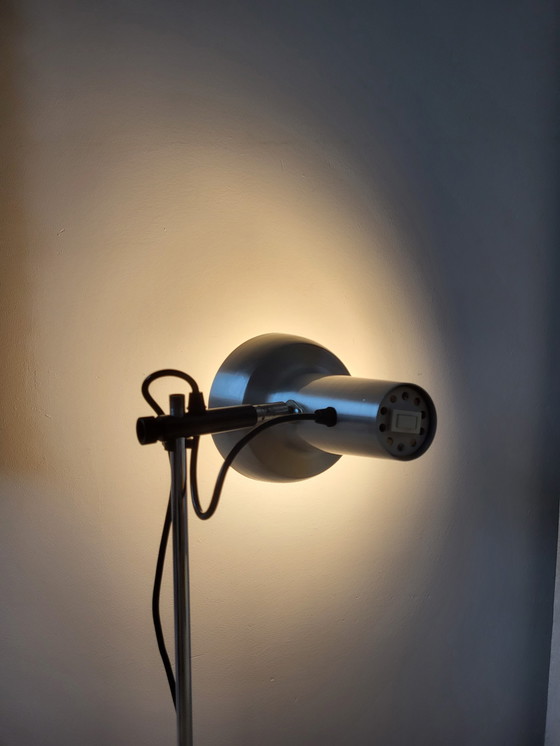 Image 1 of Vintage vloerlamp mid century, chrome, vermoedelijk jaren 1970