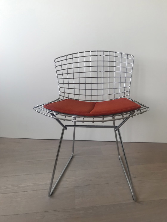 Image 1 of 4 Knoll Bertoia bijzetstoelen