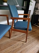 2x vintage Deense stoelen