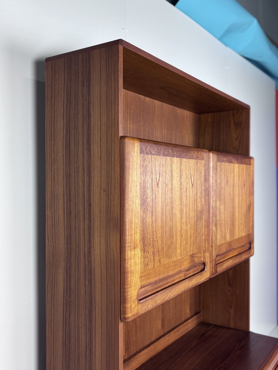 Image 1 of Vintage Teak Highboard Opbergkast 