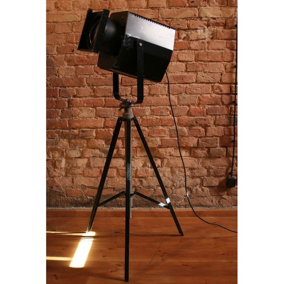 Image 1 of Vintage zwart stalen bioscoop- en theaterprojector van Veb Narva Rosa, 1989