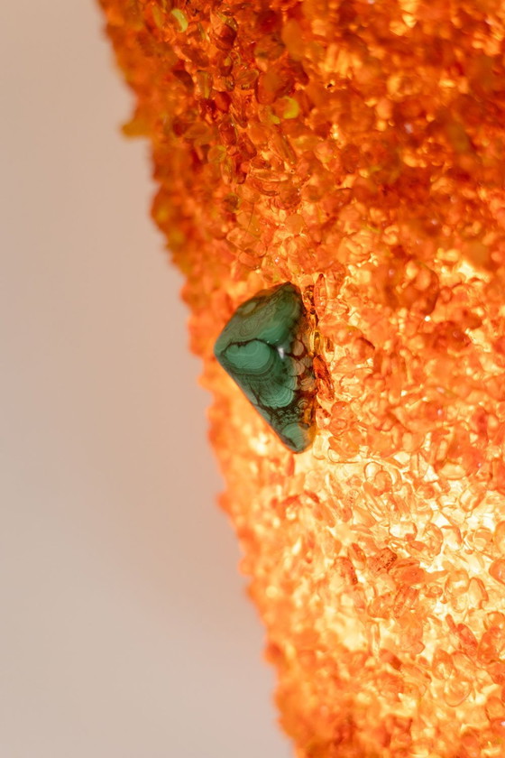 Image 1 of Paar wandlampen van amber en malachiet. Eigentijds werk.