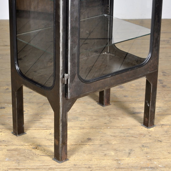 Image 1 of Vintage medische kast van Glas en IJzer , jaren 70
