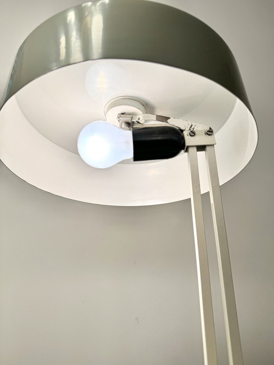 Image 1 of Hala Zeist Bureaulamp Ontworpen Door H. Th. J. A. Busquet