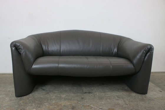 Image 1 of Leolux knipoog