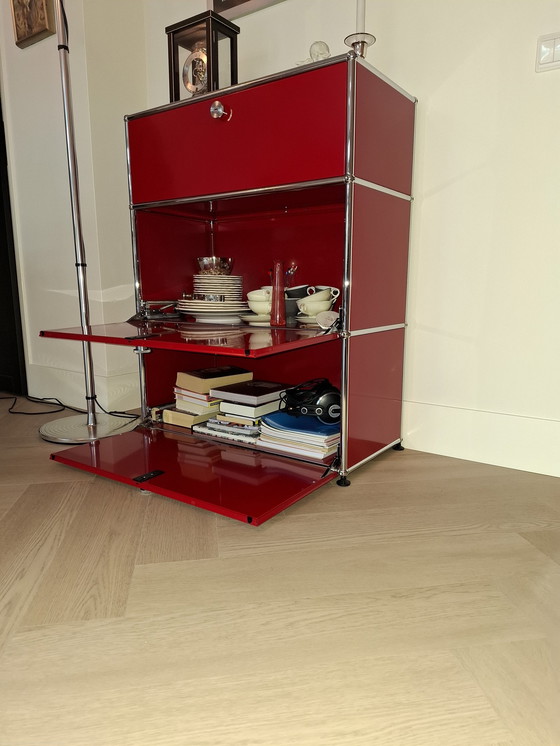 Image 1 of Usm Haller Kast Rood