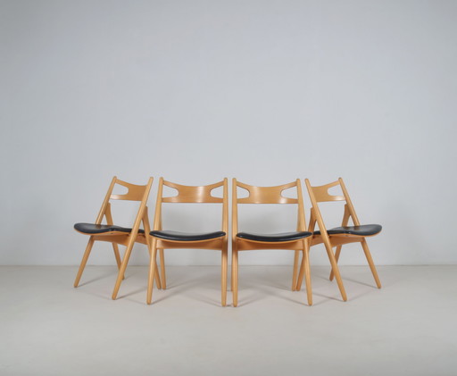 Set CH-29 Sawbuck stoelen ontworpen door Hans Wegner voor Carl Hansen & Son