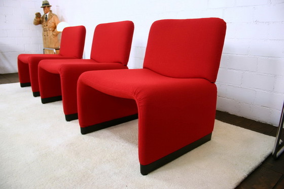 Image 1 of 1 van 3 Italiaanse Mid Century Lounge Fauteuils, nieuwe hoes